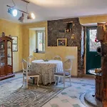 Rosa's House