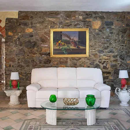 Rosa's House Holiday home Borzonasca